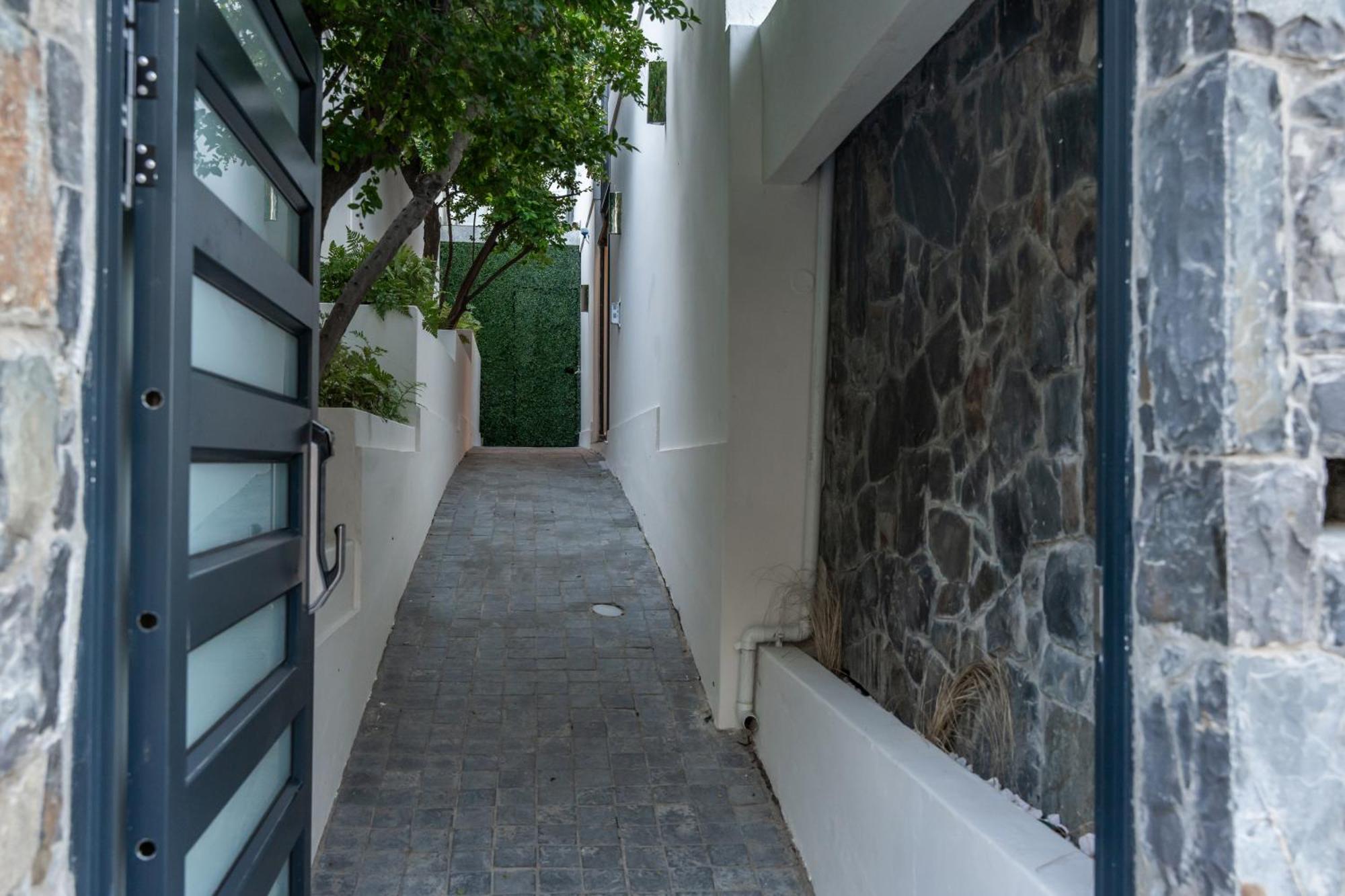 The Lookout - Panoramic 4 Bedroom House With Free Wifi And Pool Kapstaden Exteriör bild