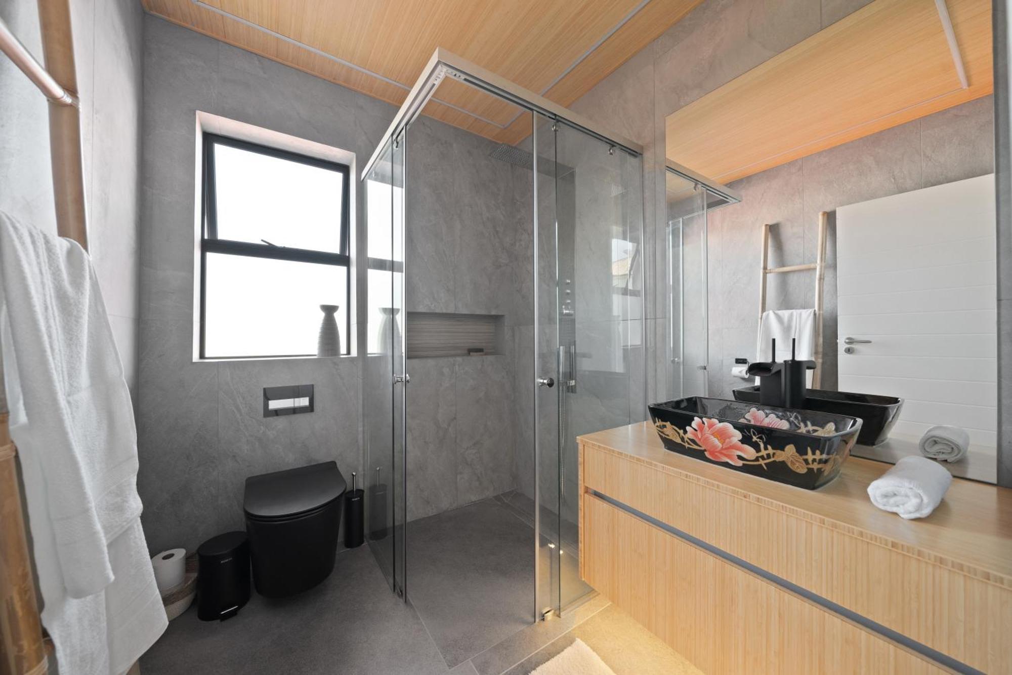 The Lookout - Panoramic 4 Bedroom House With Free Wifi And Pool Kapstaden Exteriör bild